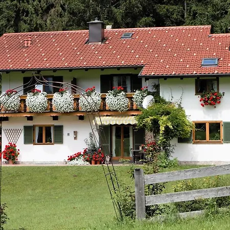 Gasthof Am Waldrand *